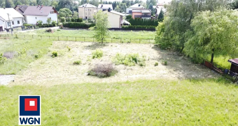 Grunt budowlany jednorodzinny na  sprzedaż Żarki - Ładna ustawna działka budowlana w Żarkach.